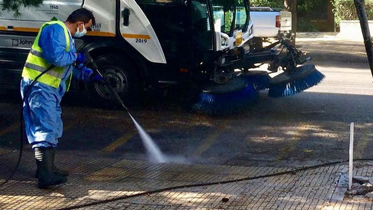 Δήμος Αθηναίων: Επιχείρηση καθαριότητας-απολύμανσης στα Πατήσια